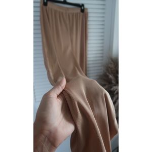 Taupe Ribbed Sweatpants / Joggers PLT